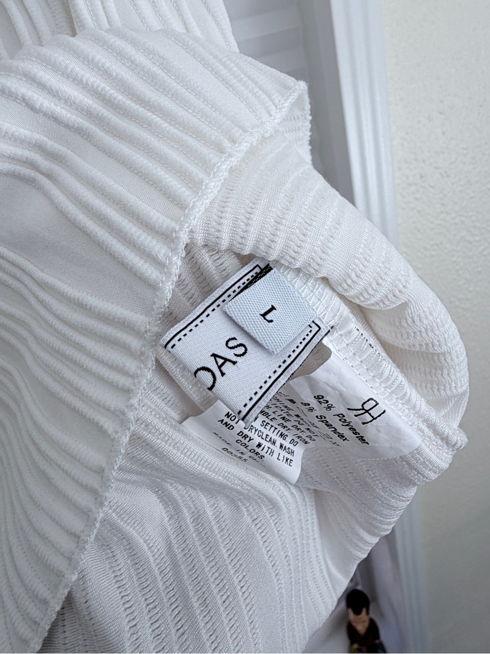 Solid Boat Neck Water Ripple Textured Tee - Picture 3 of 4